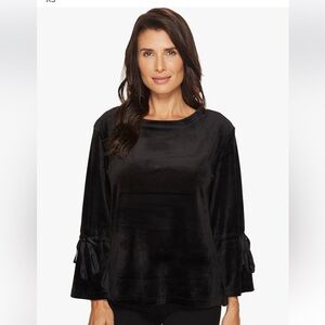 Sanctuary Heartbreaker Velour Bell Sleeve Top Size Small Black Whimsigoth NEW